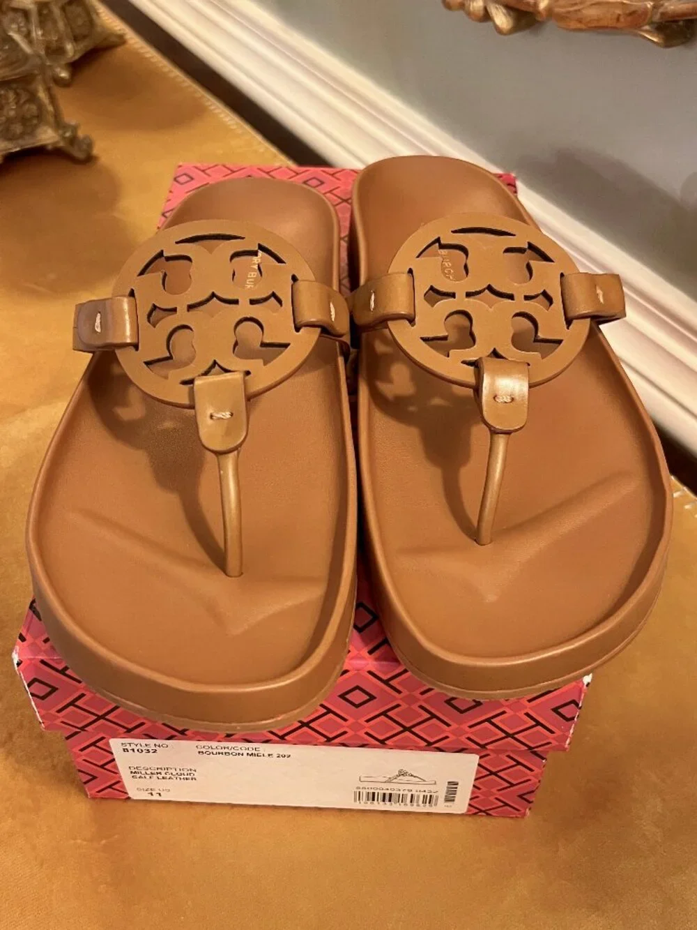 NIB Tory Burch Miller Cloud Thong Sandals Shoes in Bourbon Miele Honey Brown 11